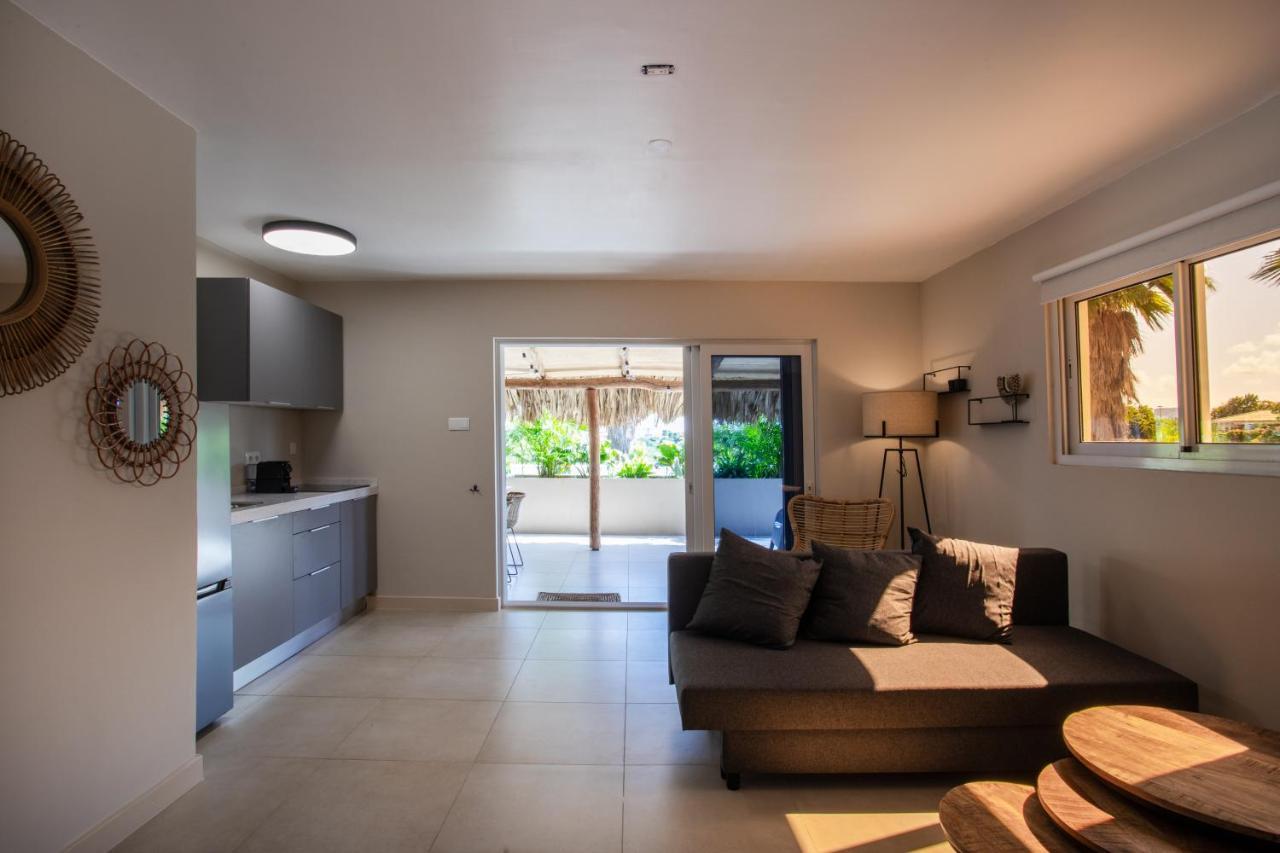 Jt Curacao Apartments Jan Thiel ภายนอก รูปภาพ